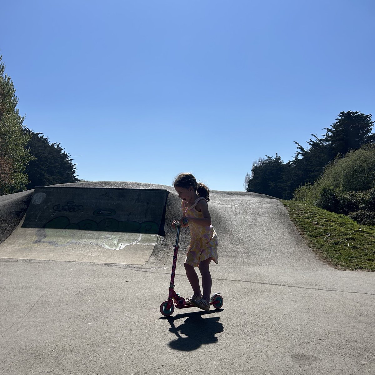 jamescutlan's tweet photo. “Daddy Day” apparently 🫶🏼😍😂
.
Breakfast date with a couple special girls and then off for some scootering around in this gorgeous weather 🍳🛴☀️
.
#DaddyDay #IzzyJune #LilyVera 🥰 https://t.co/HAr4nVtN1m