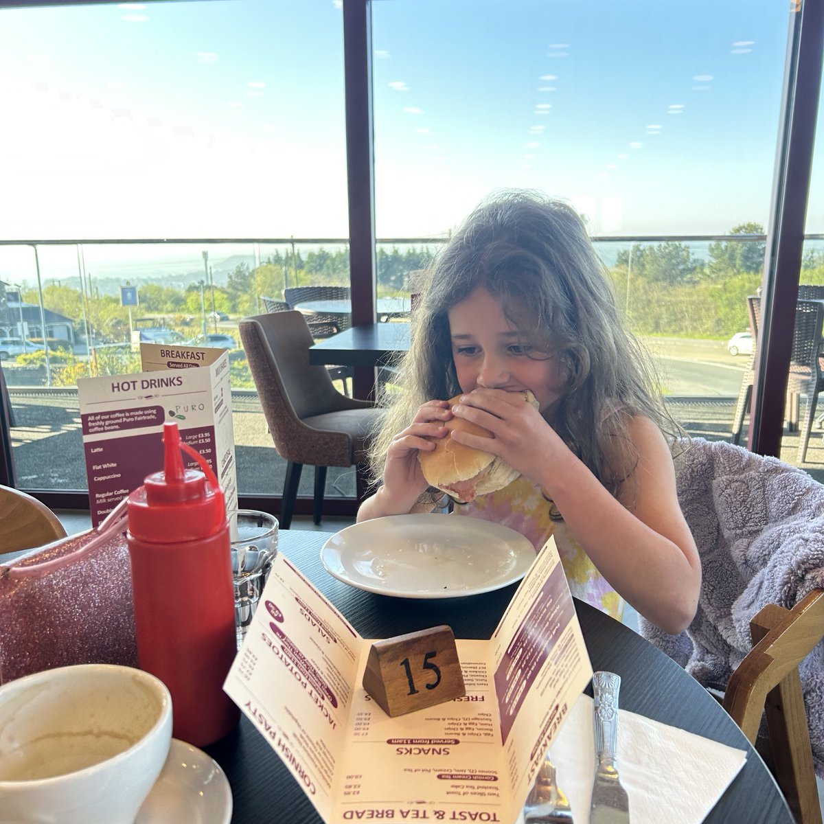 jamescutlan's tweet photo. “Daddy Day” apparently 🫶🏼😍😂
.
Breakfast date with a couple special girls and then off for some scootering around in this gorgeous weather 🍳🛴☀️
.
#DaddyDay #IzzyJune #LilyVera 🥰 https://t.co/HAr4nVtN1m