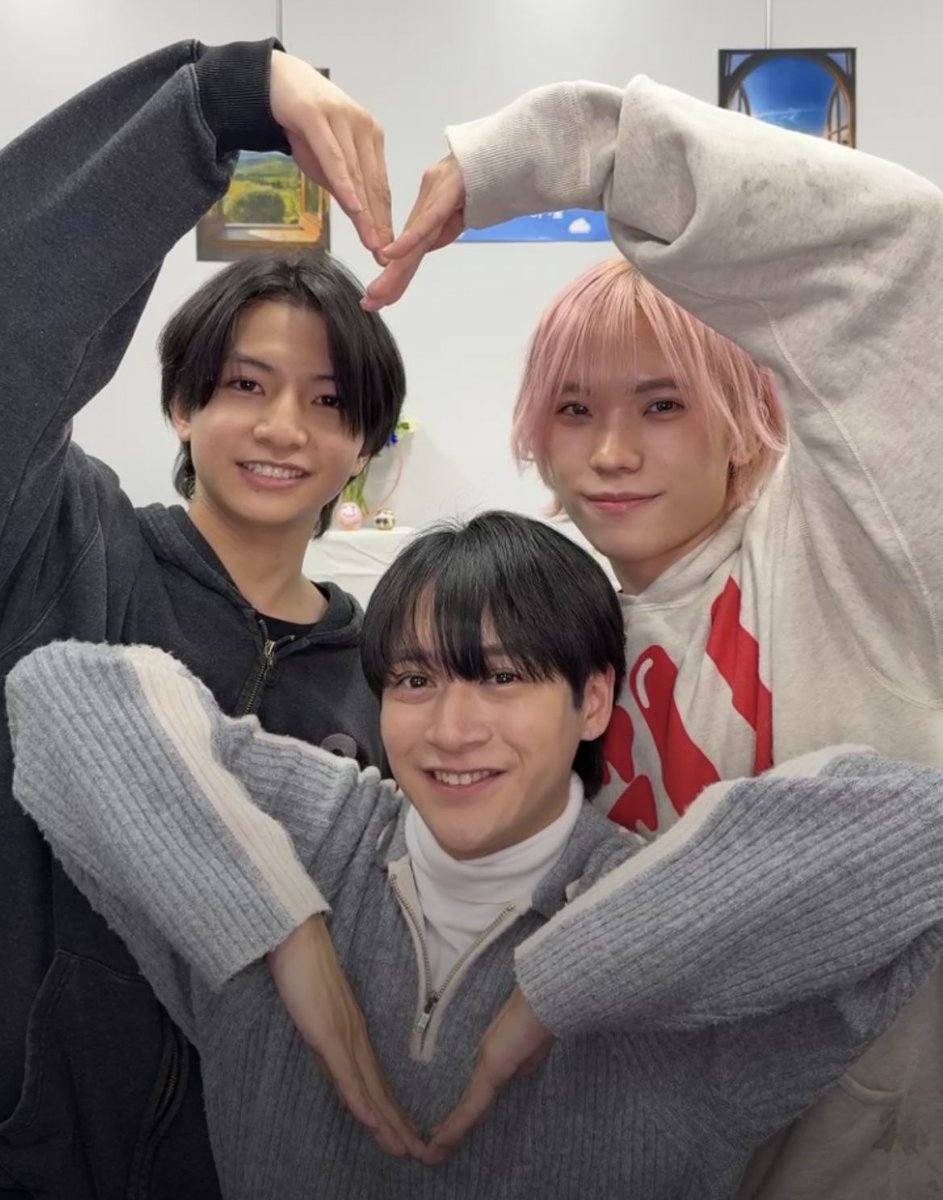 knss_nacci's tweet photo. 日々の生活のデトックスは直樹にかぎる☘️☘️☘️

#藤井直樹 #藤井直樹の毎日に幸あれ https://t.co/CwclSbB3Gp
