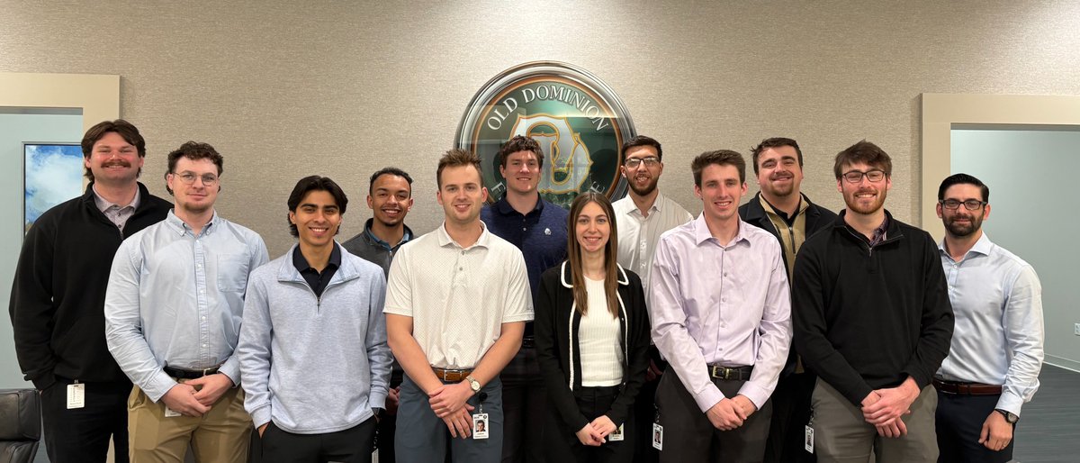 ODFLPeople's tweet photo. OD's newest class of Management Trainees spent the last two weeks at the corporate office hearing from leadership and learning what it means to be part of the OD Family. We are excited to watch their career growth! https://t.co/1iTyfkwH1d