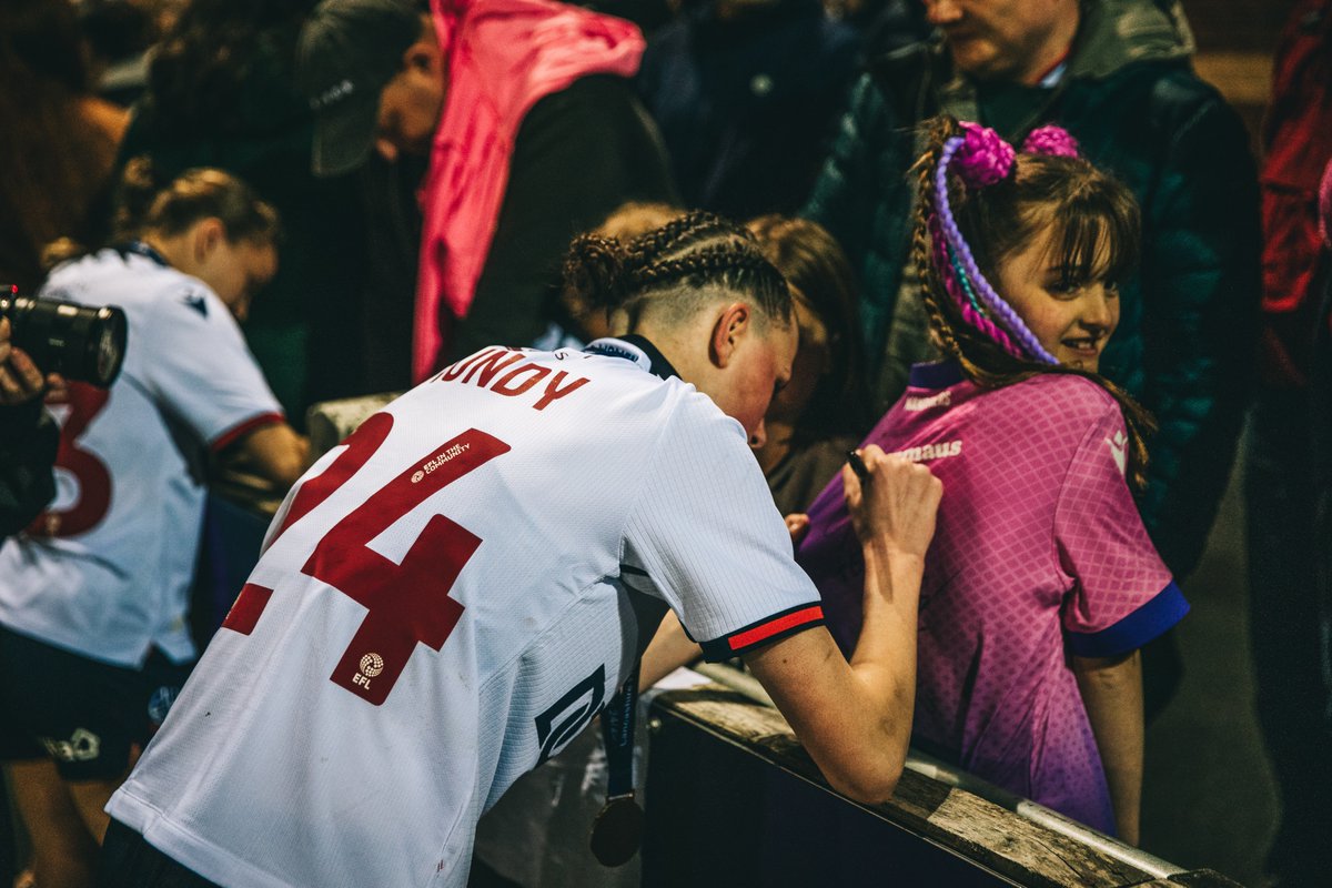 Thank you 🤍

Over 1,000 fans were inside the County Ground last night from both teams - unbelievable. Thank you for your continued support 👏

Onto Sunday we go ⚪️

#bwfc