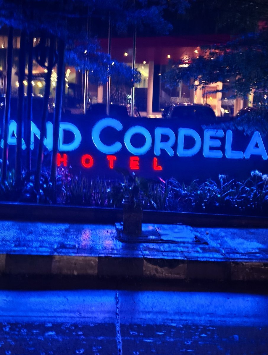 Pengen bj aja sejauh ini 😭🤤