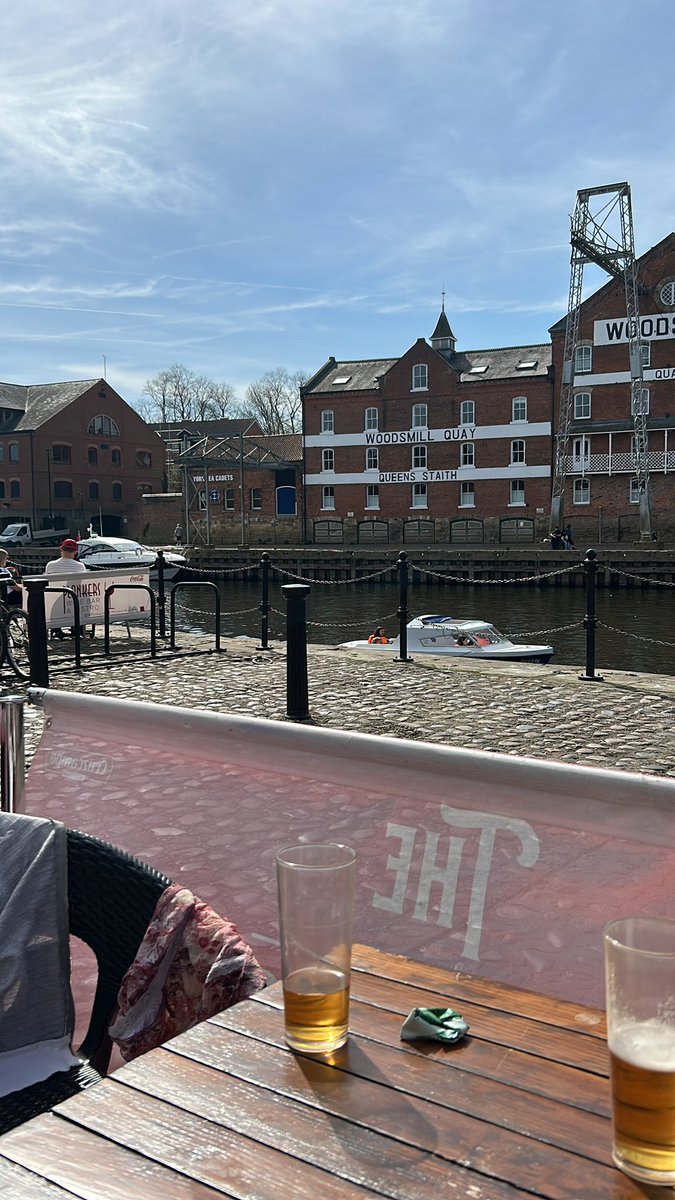 evemen14's tweet photo. Nice spot on the river https://t.co/rvxehvfDCp