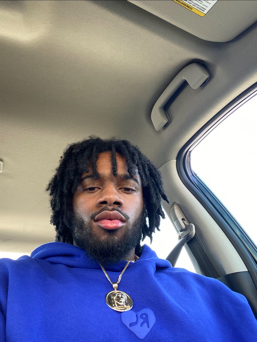 Man, today been chill for the most part. Just out here doin’ my thing, tryna stay on point and handle business, ya feel me? I been locked in, helpin folks, choppin it up, droppin some gems. Ain’t nothin too wild goin on, but you know how it is—grind don’t stop. ❤️
#chaser #Daddy