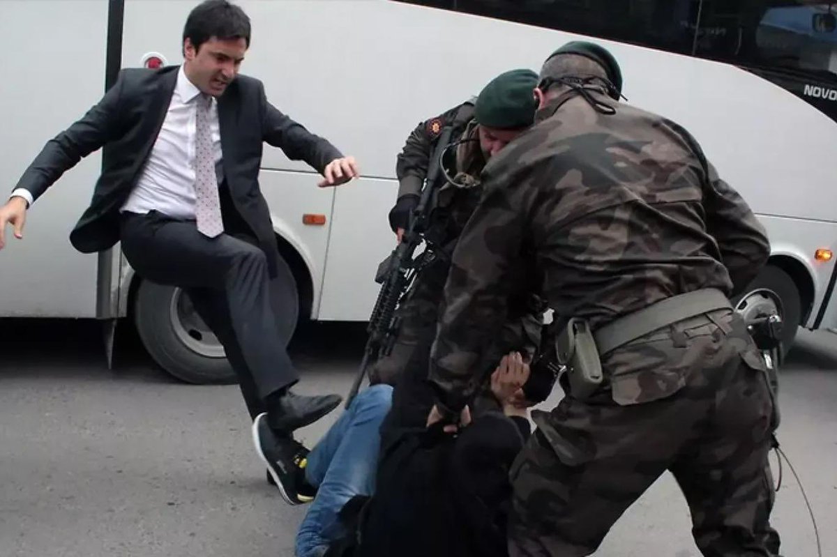 AKP bir zihniyettir, sökülüp atılmalıdır.