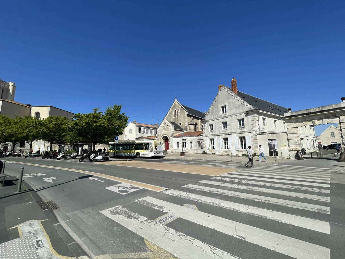 La Semaine du Nautisme approche !
RDV Cours des Dames à La Rochelle, près de la Grosse Horloge.

Accès :
Bus (arrêt Dames Blanches), vélos Yélo + arceaux sur place, parking St-Jean-d’Acre, parcs-relais, autopartage, covoiturage, passeur Yélo &amp; bus de mer.