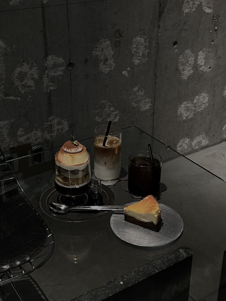 ْ (@aqxoll) on Twitter photo 