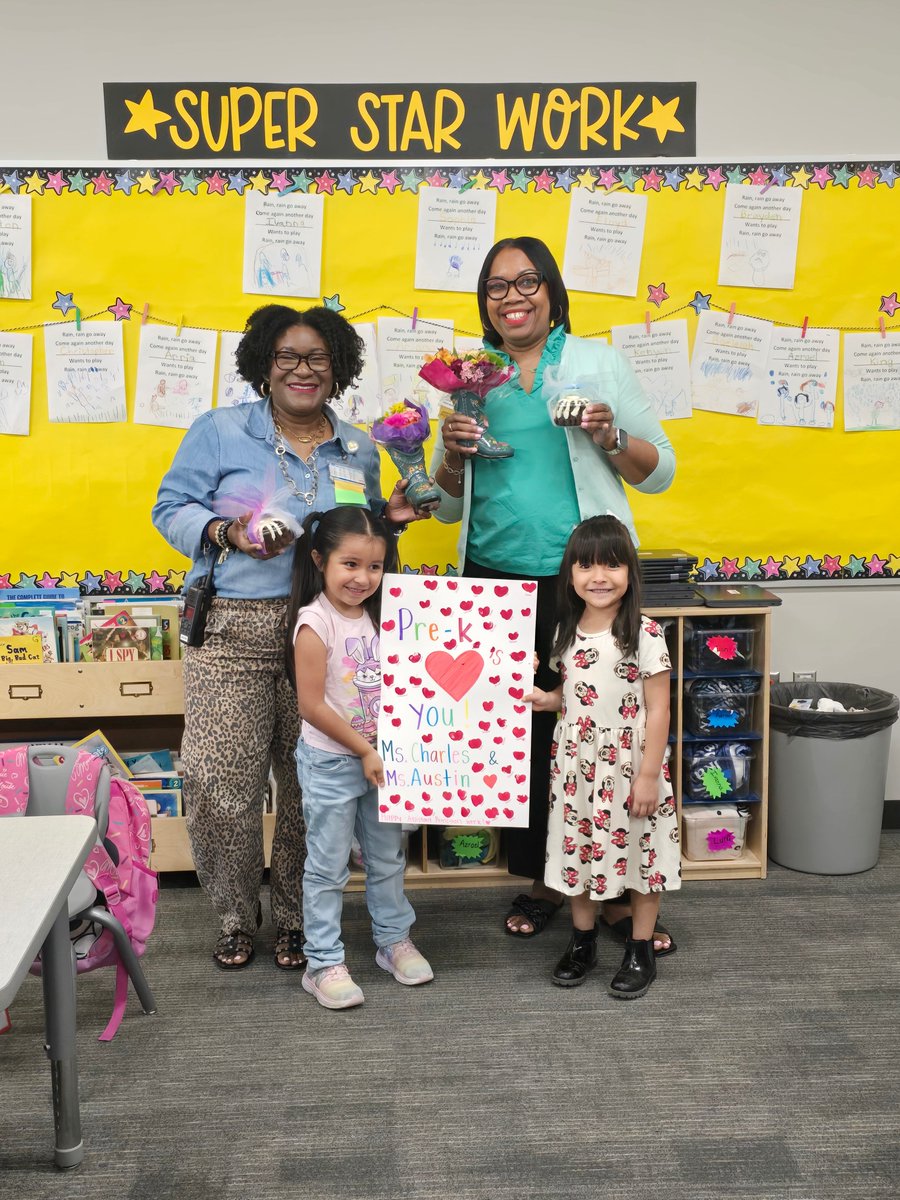 CFISDEmmott's tweet photo. Pre-K students & staff made sure to be super sneaky with a grand surprise for our duo @MrsRAustin & @YCharles32! ๐ฅณHappy Assistant Principals Week...we ๐youuuuuuuuuuuu! #EaglePride #PathToAmazing #LaunchN2Learning #LiftOffEagles https://t.co/eKdbB9MOgg