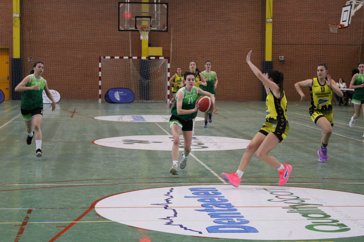 fbclm's tweet photo. #LigaUCLM🚺 |  Final Q1 | Jornada 1
🏀 @BASKETCERVANTES 10-16 @CEIToledo 
💻Streaming👇
https://t.co/OUe5JfgnYU
📊STATS by @SwishAllHoops
📸Flickr FBCLM
#PasionXBasketCLM https://t.co/VBspnNb67J