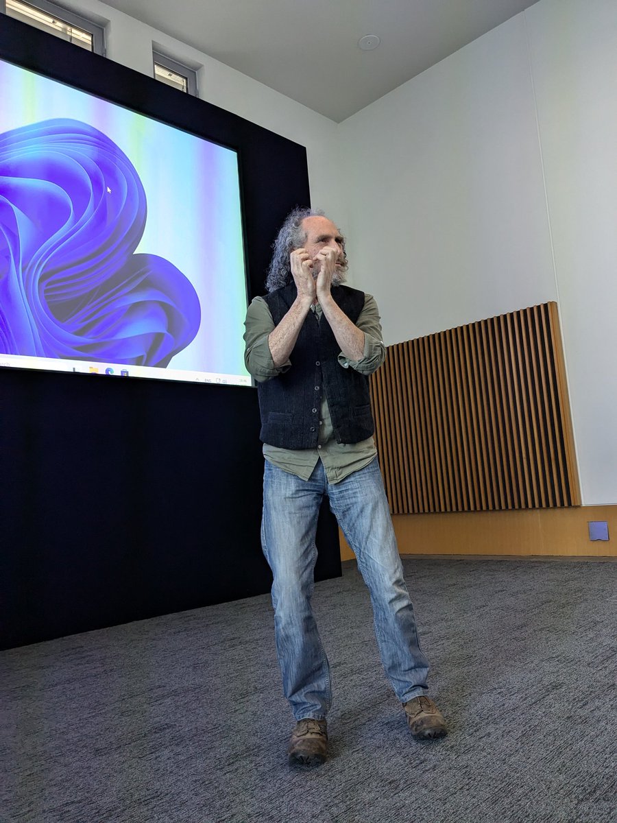 LincsFolk's tweet photo. We are concluding the Lincolnshire Folk Tales symposium with a storytelling session by Thor Ewing, telling of the Buried Moon 🌙 #LincsFolk25 https://t.co/m1PpOdxixY