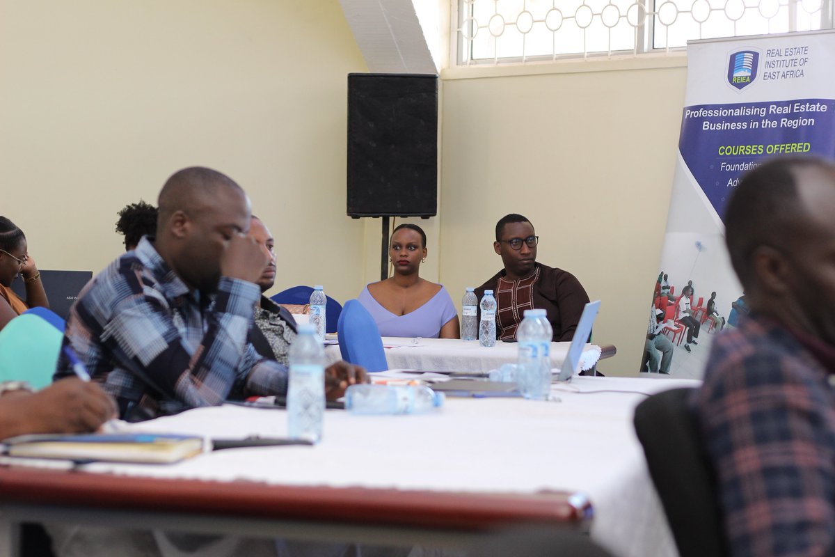 ContactusPulse's tweet photo. Investors want trust.
At #DataPulse, Moses D. Lutalo reminded us that without verified data across the real estate chain, Uganda can’t compete.
It’s time to build clarity and unlock capital. https://t.co/OEFsX3W6Xn