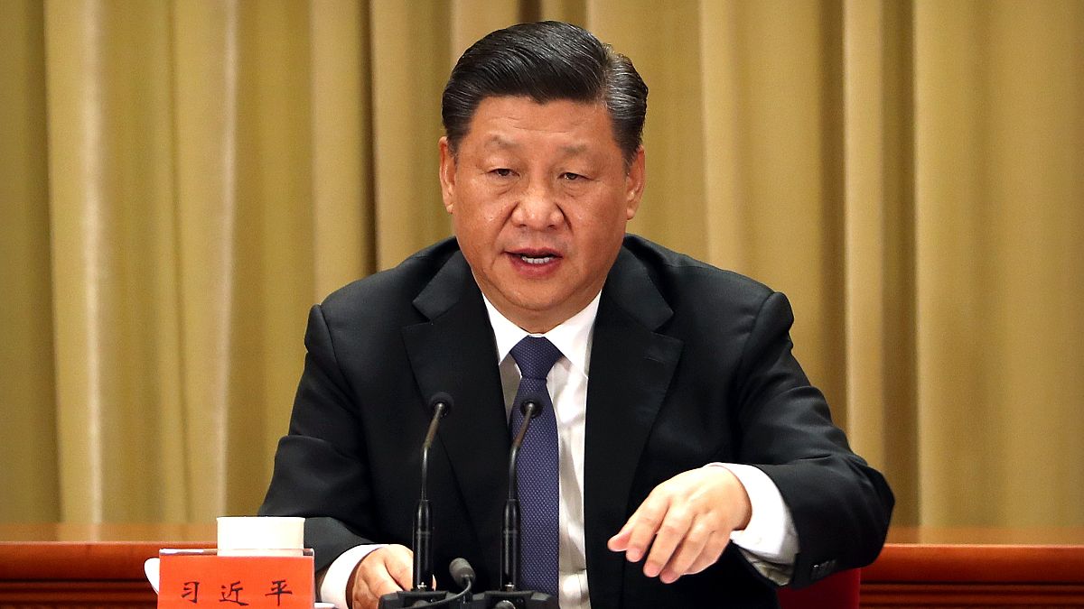 Analise2023's tweet photo. 🚨 ATENÇÃO: China proíbe a exportação de produtos para 12 empresas dos EUA que abastecem o exército!

📰 Ministério do Comércio da China https://t.co/0iTrfYnB4A