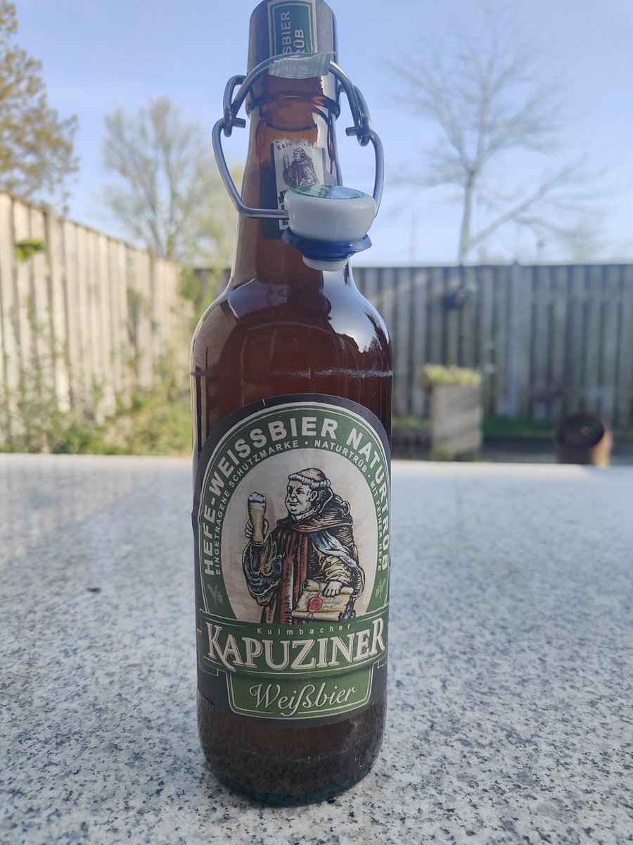 Dave76XXX's tweet photo. Zo begint mijn weekend....de bbq is ook weer functioneel....#weekend #terugvolgvrijdag #biertweet https://t.co/FywICi89wi