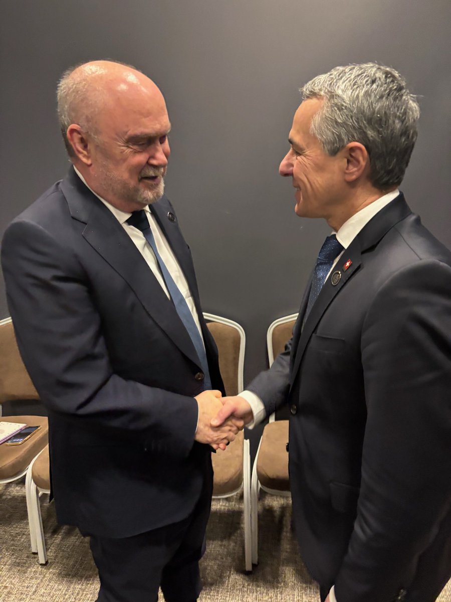 ignaziocassis's tweet photo. Fruitful discussions with OSCE Secretary General Feridun Sinirlioğlu at the #AntalyaDiplomacyForum, in view of preparations for Switzerland’s Chairpersonship of the #OSCE in 2026.
 
We look forward to a constructive cooperation in the year ahead. https://t.co/rpsh5AWm3T