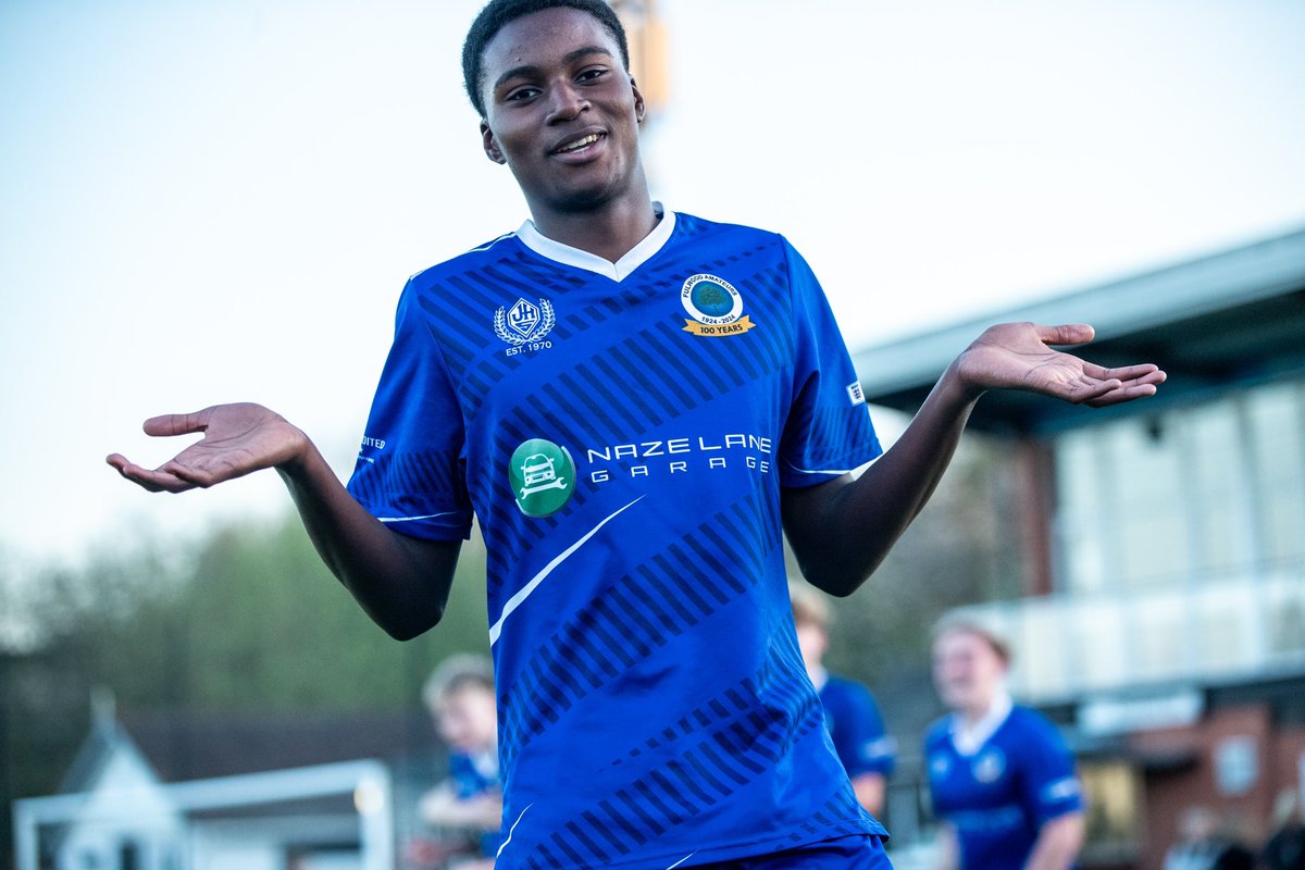 Images of the Syndicate Youth Cup Final 2025 <a href="/Fulwoodams/">Fulwood Amateurs FC</a> <a href="/ashtontownU18s/">Ashton Town FC U21s</a>  
<a href="/lancssundayleag/">Lancashire Sunday League</a> 

FT
Fulwood Amateurs U18 5-1 Ashton Town U18

Full gallery 👇🏼 

flickr.com/gp/156676434@N…