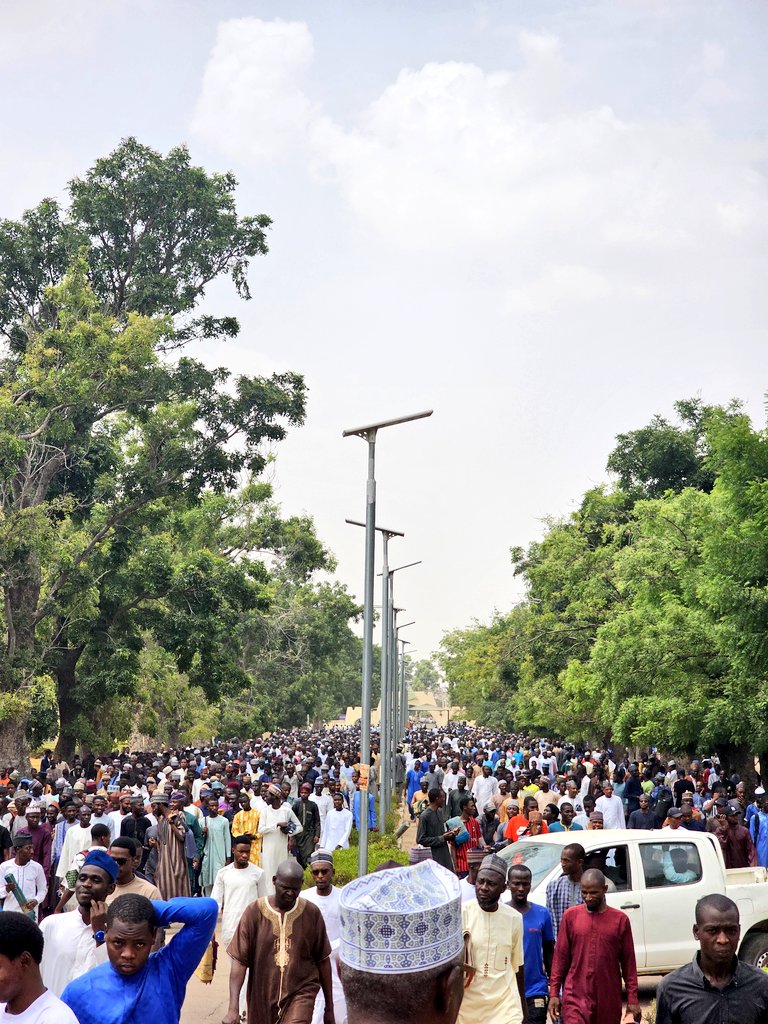 ABU_Campus's tweet photo. Jumuah Mubarak from Ahmadu Bello University Zaria. https://t.co/DUAJzo7C7k