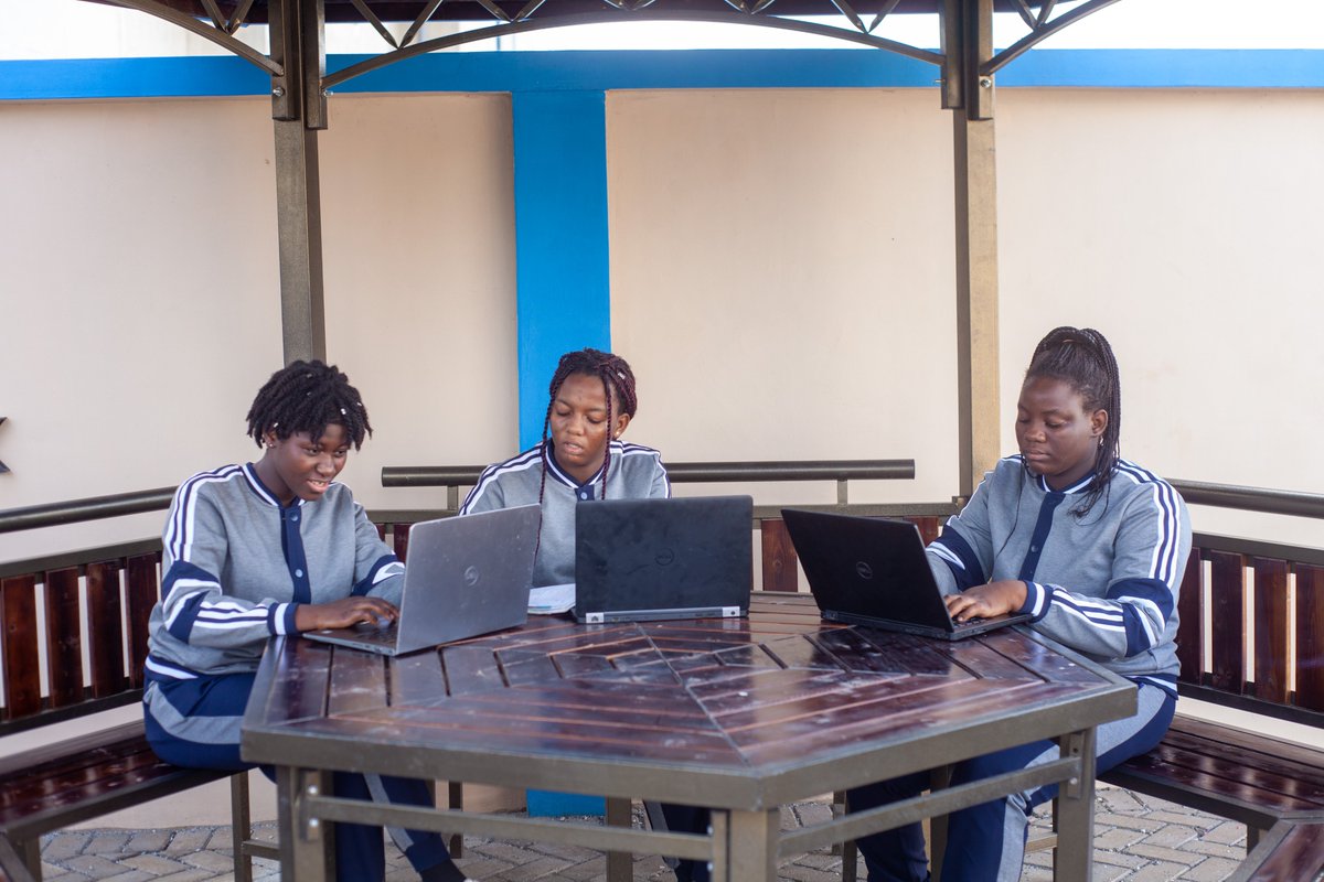 xtraint_school's tweet photo. Learners studying in their modernized boarding house. This is Xtra International School, located at Midie, call us on 053 541 6263 https://t.co/ax40Mr2LxJ