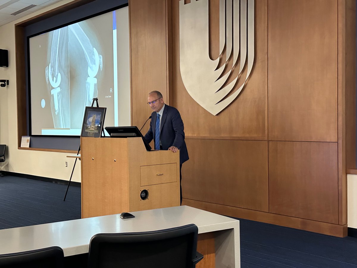 Thanks to the <a href="/AAOS1/">AAOS</a> President Ned Amendola for joining us at EBARS 15! Great talk on patella femoral arthroplasty! <a href="/DukeOrtho/">Duke Orthopaedics</a> <a href="/AAHKS/">AAHKS</a>