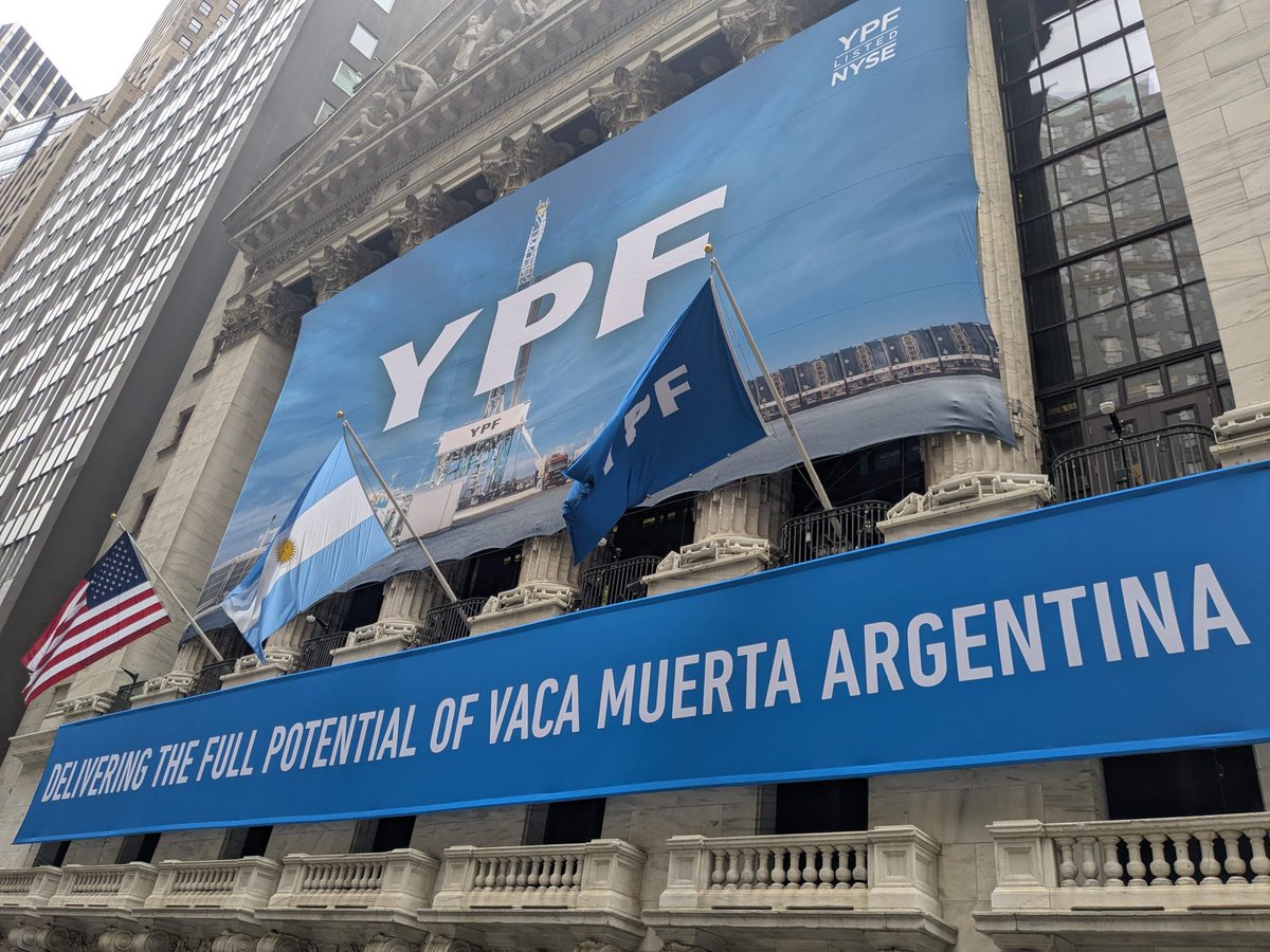 Nueva York hoy. 🇺🇸 

Milei puso Argentina en el mundo otra vez. 🇦🇷