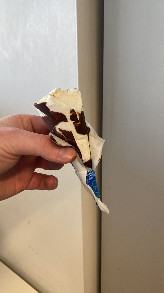 Therese Ryan tweet media