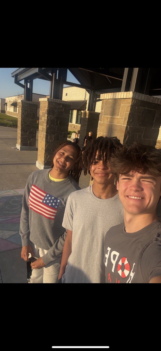 Good morning Johnson Elementary! 
We loved spending our morning with you 🤩