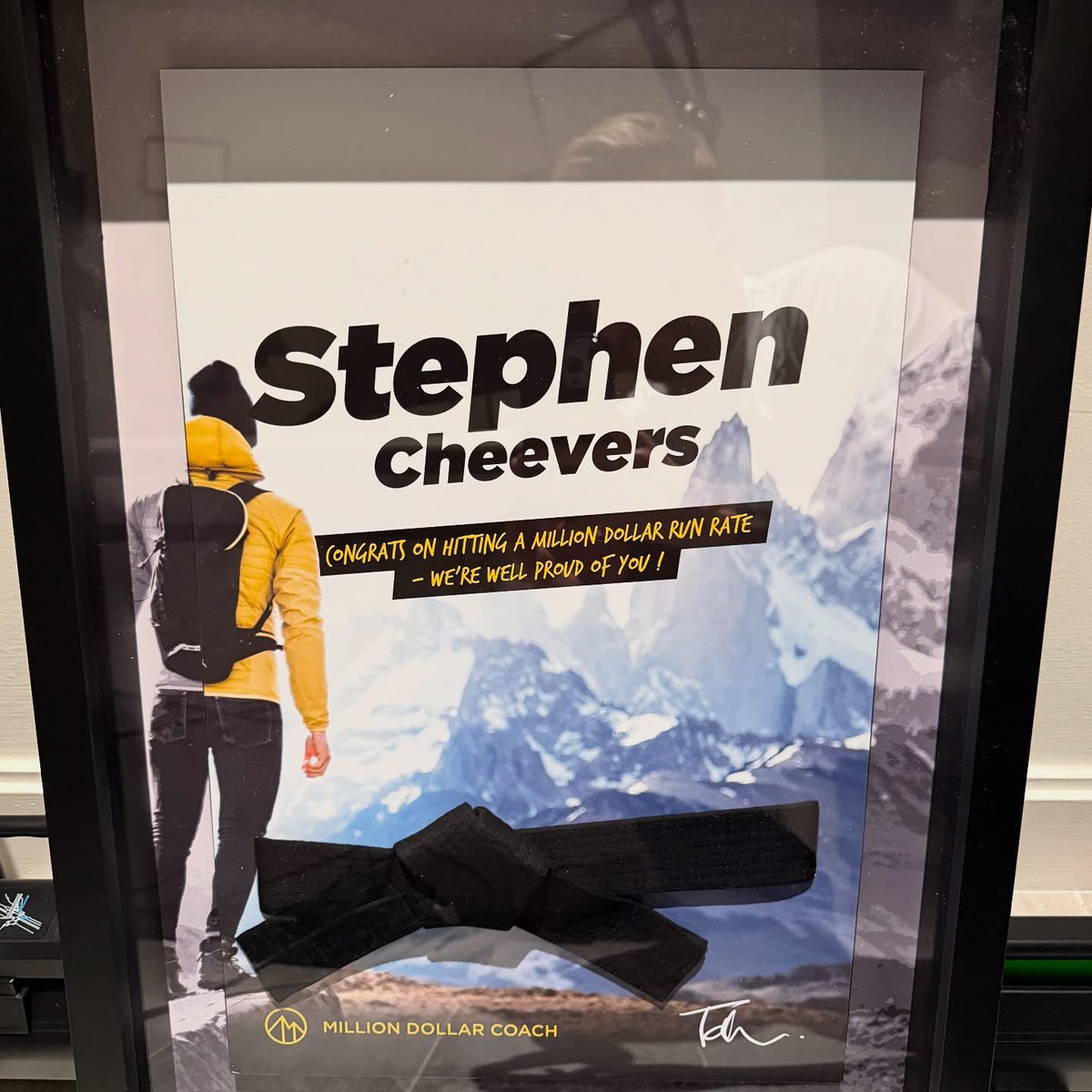 CheeversCloses's tweet photo. I finally fired all agencies.

After paying them over 6 figures from my business profits.

And guess what? My CAC dropped by 28%.

Continue reading on LinkedIn...

https://t.co/H3IyidO0hU https://t.co/M3xyzy69FA