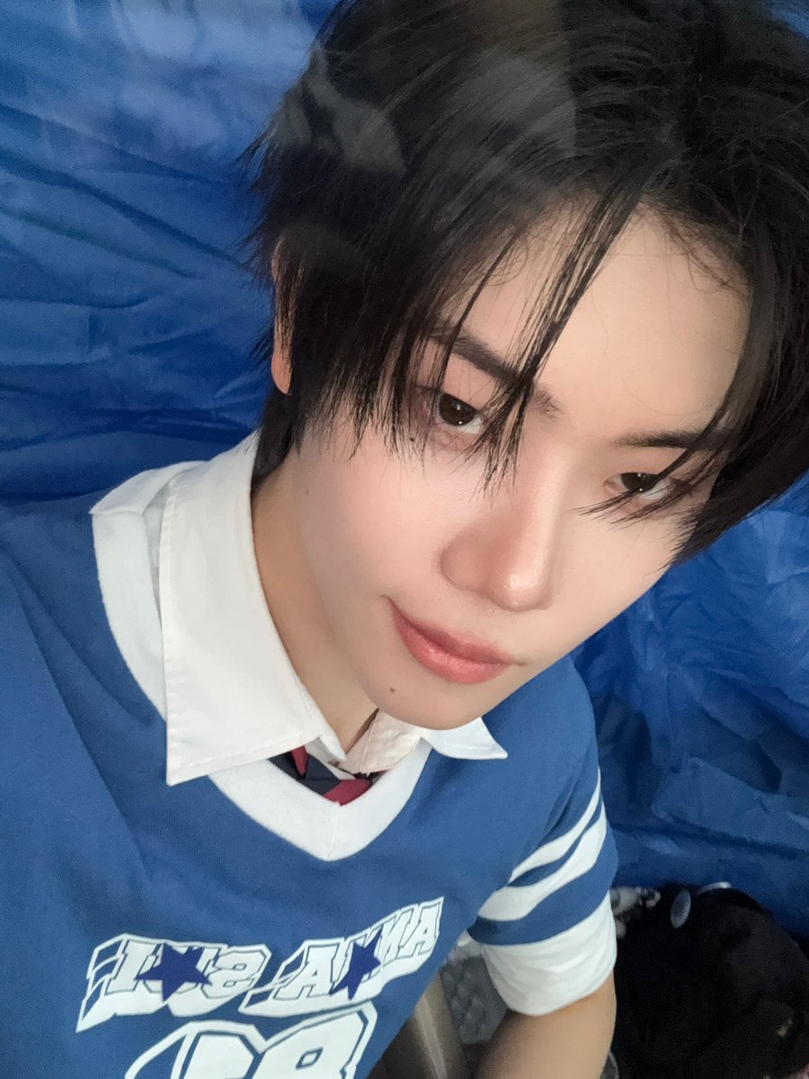 CYE_MEMBERS7's tweet photo. 오늘 북극 여우야💙

#장여준 #JANGYEOJUN
#CLOSEYOUREYES #클로즈유어아이즈
#클유아 #CYE https://t.co/DrGmBIPx6Z