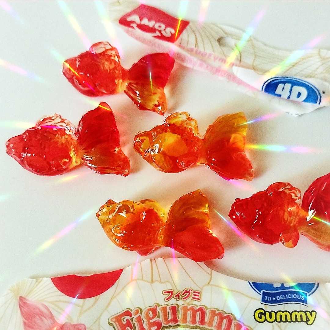 フィグミ 金魚グミ𓆛 ＞中は､とろ～りももジュレ入り 4D