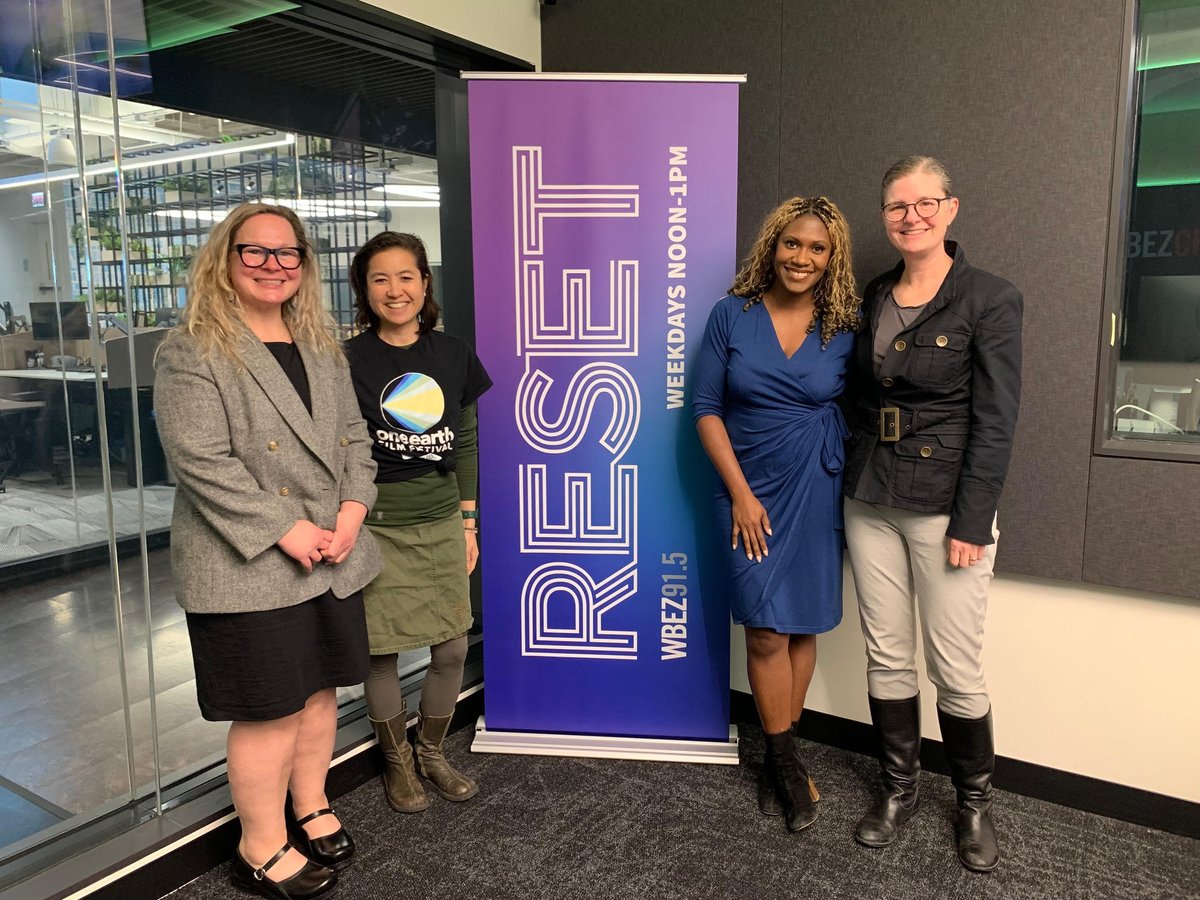 One Earth Film Fest (@oneearthff) on Twitter photo Big thanks to <a href="/SashaAnnSimons/">S A S H A</a> & <a href="/WBEZreset/">Reset with Sasha-Ann Simons</a> for having our Founder, Ana Garcia-Doyle, on to talk about the 2025 One Earth Film Festival! 🌍 Thanks <a href="/LoyolaChicago/">Loyola University Chicago</a> & <a href="/ChicagoParks/">Chicago ParkDistrict</a> for sharing as well!
🎟️ Get tickets! → bit.ly/OEFF-2025
🎧 Listen: wbez.org/reset-with-sas… Big thanks to <a href="/SashaAnnSimons/">S A S H A</a> & <a href="/WBEZreset/">Reset with Sasha-Ann Simons</a> for having our Founder, Ana Garcia-Doyle, on to talk about the 2025 One Earth Film Festival! 🌍 Thanks <a href="/LoyolaChicago/">Loyola University Chicago</a> & <a href="/ChicagoParks/">Chicago ParkDistrict</a> for sharing as well!
🎟️ Get tickets! → bit.ly/OEFF-2025
🎧 Listen: wbez.org/reset-with-sas…