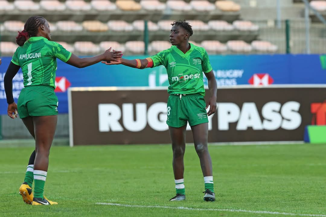 PrimeTop23487's tweet photo. FT. KENYA 12-28 Thailand πΉπ
Tough one for the Lionesses. We come back stronger vs Colombia at 6:28pm
#MPESAPowersRugby7s
#SafaricomRugby
#MPESABehindEveryMomen https://t.co/X5MSsFkgsT