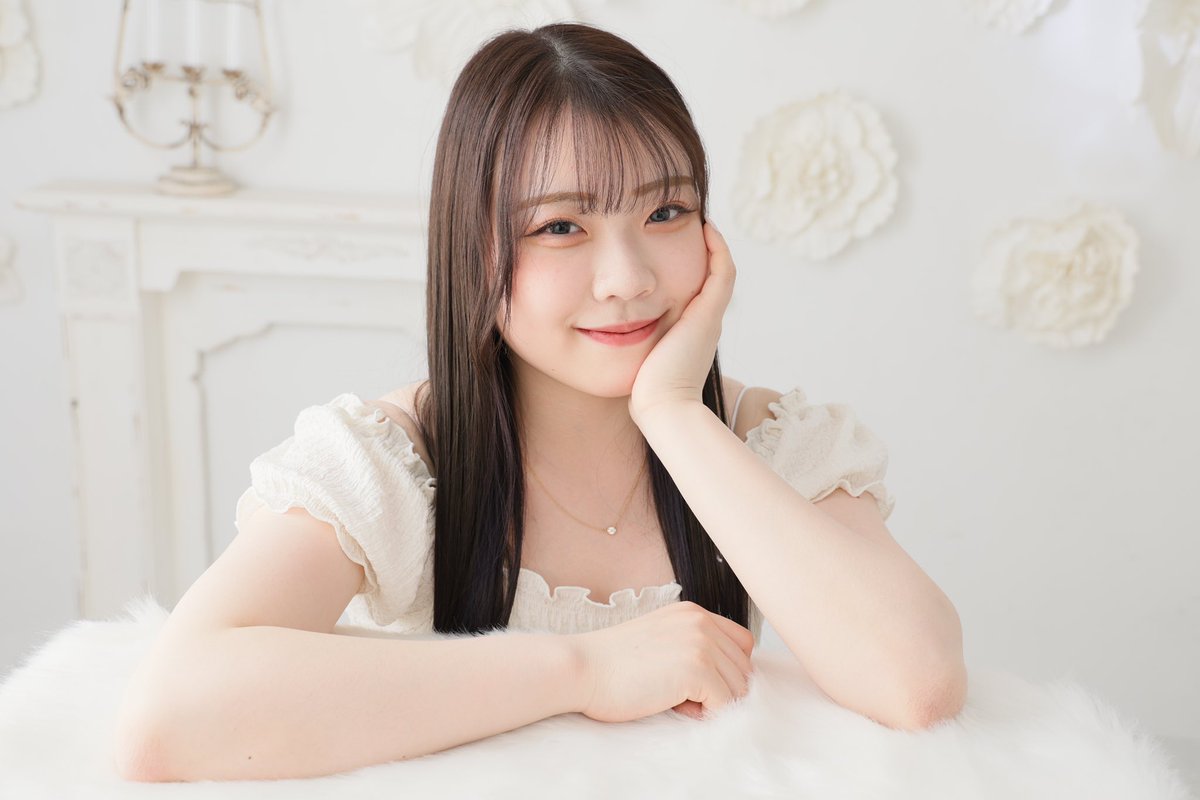 ヘアオイル リペア＆グロウ ホワイトフローラル🤍
この商品は、使い心地や香りも大好きで、サポートしていただく前から愛用しています❣️
髪の毛にまとまりを与えて、さらさらツヤツヤになります🙌🏻
パッケージもとってもかわいいのでぜひ😌💞
#ジルスチュアート
#JILLSTUART
#ヘアオイル