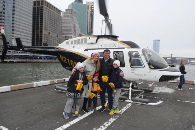 🇺🇸🚁🕊️ La famille ayant tragiquement perdu la vie hier dans le crash d’un hélicoptère à New York.