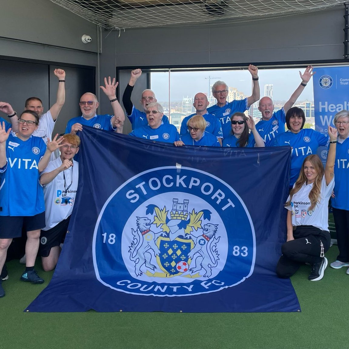 SCFCCommunity's tweet photo. 💙 On #WorldParkinsonsDay we raise awareness and show support to all those affected by Parkinson’s

⚽ In partnership with @ParkinsonsUK, @SCFCCommunity runs a walking football group which is today playing on @hotelfootballuk's rooftop pitch 🤩

@StockportCounty @EFL_Community https://t.co/kU9ji1rdcT