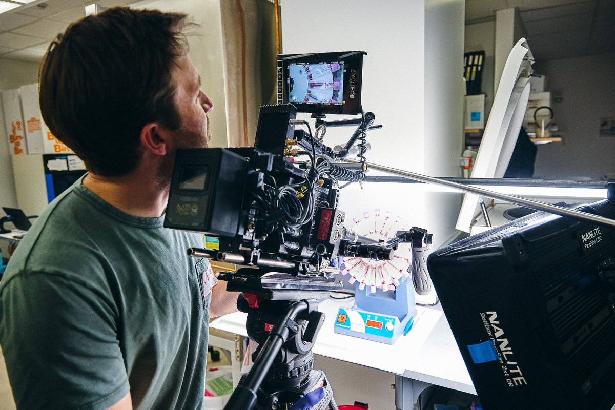 stonecastlepics's tweet photo. Not sure what this thing does, but we're going to make it look very cool. @dtpoag 📸 :@jonmorganphotography #science #wearestonecastle https://t.co/HW0qWGkYuh