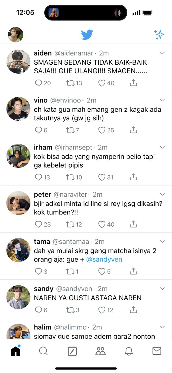 lokitychi's tweet photo. skynani one tweet au

niat naren cuman sekedar ngelakuin dare kok, beneran! tapi mana dia tau kalo urusannya bakal panjang hanya karena dia nggak sengaja minta id line reynald, panglima tempur smagen. https://t.co/9gQR3rvVlG
