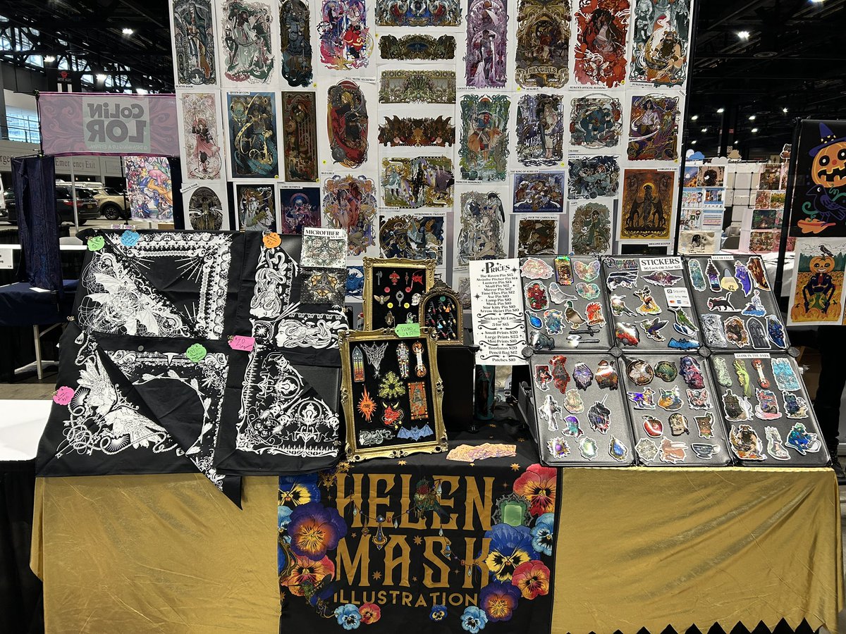 MaskHelen's tweet photo. I’m at #C2E2 in artist alley table R-22 towards the very end of the isle. 😊 https://t.co/eA918yMQta