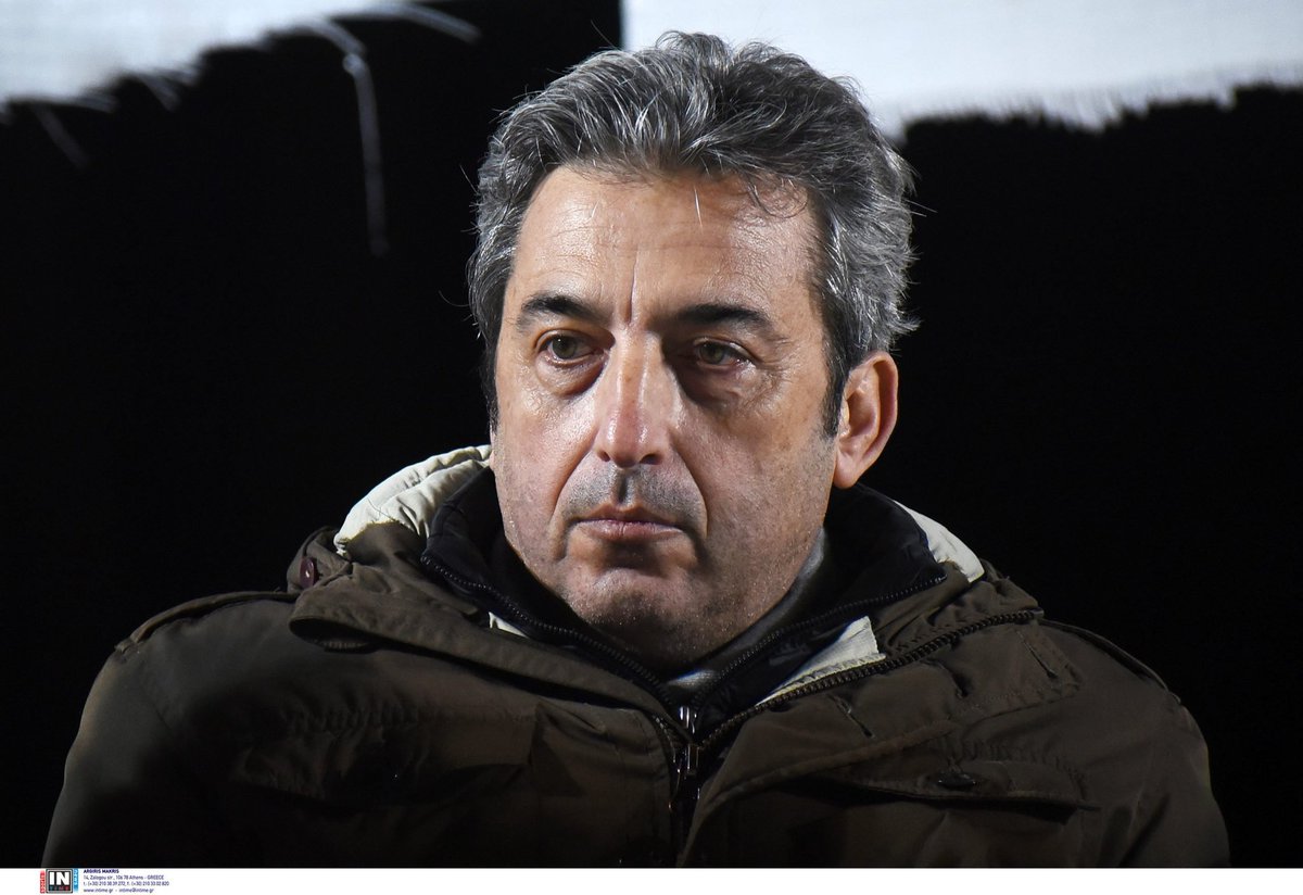 Σε αυτόν τον πατέρα που του έφεραν το παιδί σε πράσινη σακούλα λένε ότι βαστάει φανάρι στην Καρυστιανού και πρέπει να πάει κατηγορούμενος για διασπορά ψευδών ειδήσεων, στη θέση του θα έκανα αυτό που πρέπει