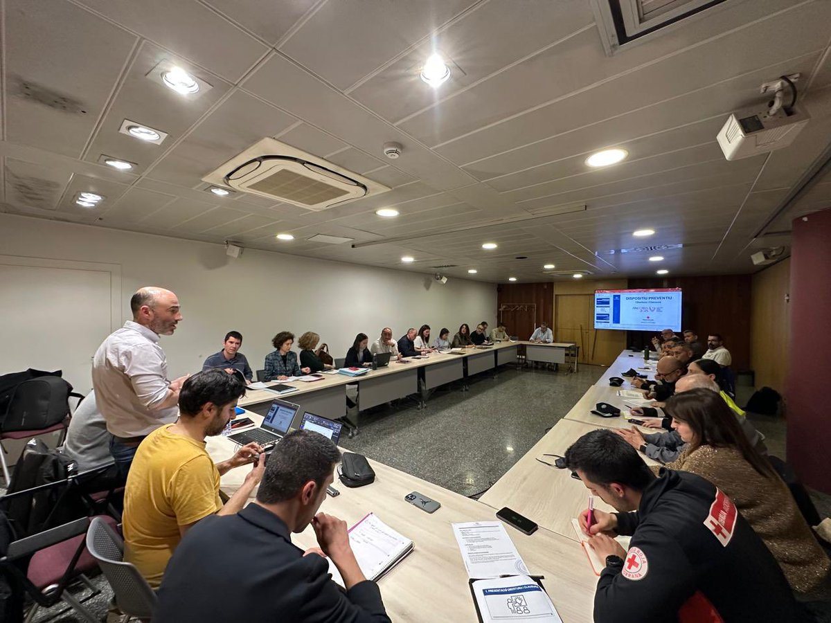 👉Ahir vam reunir-nos amb tots els actors implicats per fer el seguiment de l'organització dels JJPPEE d'Andorra 2025