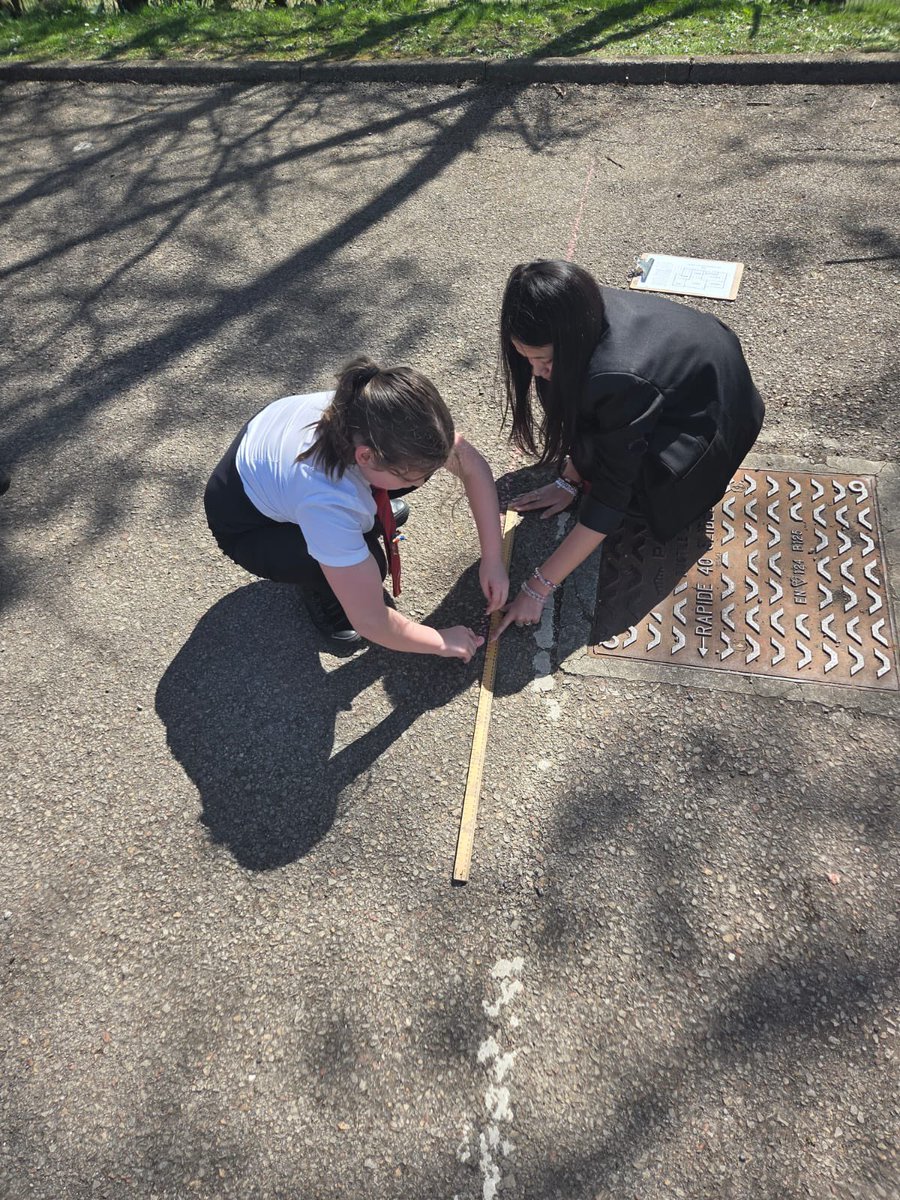 Brynmawrmaths's tweet photo. Year 7 working in the scale drawing of a house in the sunshine today @Brynmawr_school https://t.co/Vsiq5DkGnH