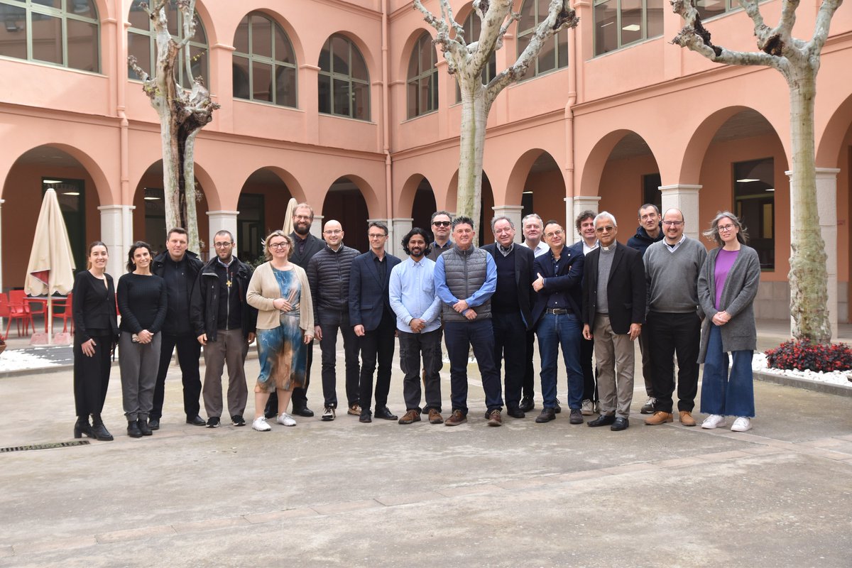 We are grateful for the invitation to share our advocacy mission during the Salesian Institutions of Higher Education (IUS) meeting days in Barcelona🇪🇸

Key topics of discussion included:
🔹 Strengthening the EU impact
🔹 The European Degree &amp; EU Universities alliances
🔹 AI