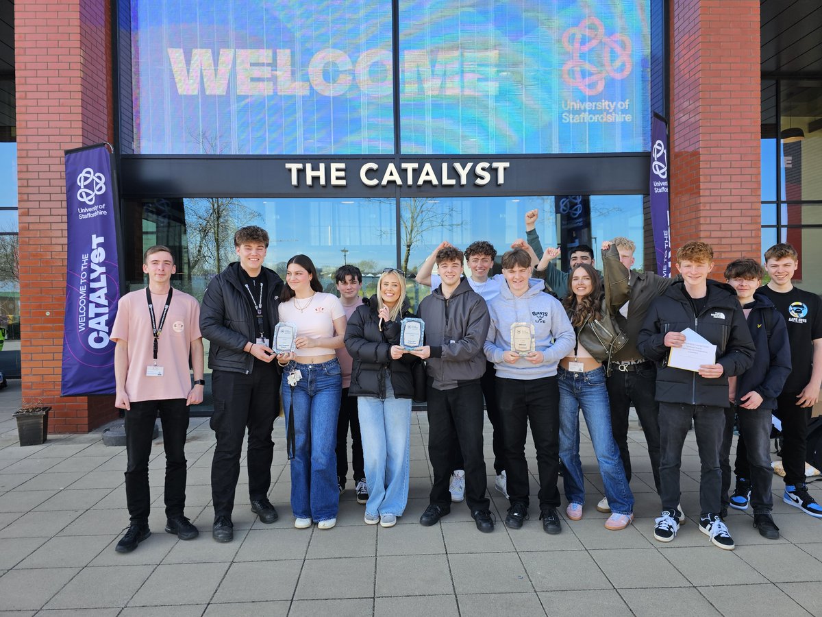 Congratulations to our Young Enterprise Team who won Best Overall Company as well as two other awards at the Staffordshire Company of the Year Showcase Final. They now progress onto the next round - good luck team SIP (Spiking Impact Prevention) 
keslichfield.org.uk/home/about-us/…