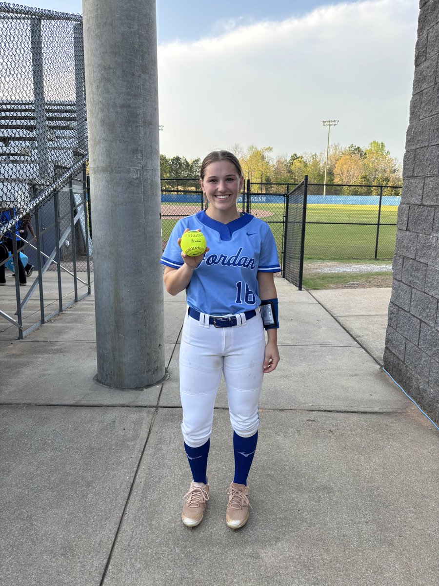 Kyle Parmley 🥎 tweet media