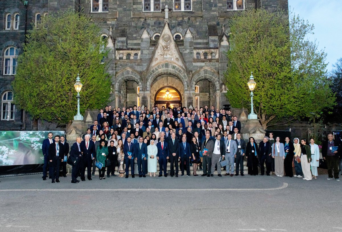 GulfIntlForum's tweet photo. Last night at the Opening Ceremony of the Second Gulf Studies Symposium at @Georgetown University, Keynote Speaker - Secretary General of the GCC (@GCCSG), H.E. Jasem Mohamed AlBudaiwi (@jasemalbudaiwi) - focused on a model of integration, resilience, and forward leadership to steer the future of the Gulf States. With a combined GDP of 2.21 trillion, the Gulf is a young, ambitious region ready for transformation. #GCC #GCCDiplomacy #GSS25  #GeorgetownUniversity #GCCLeadership #ForwardLeadership