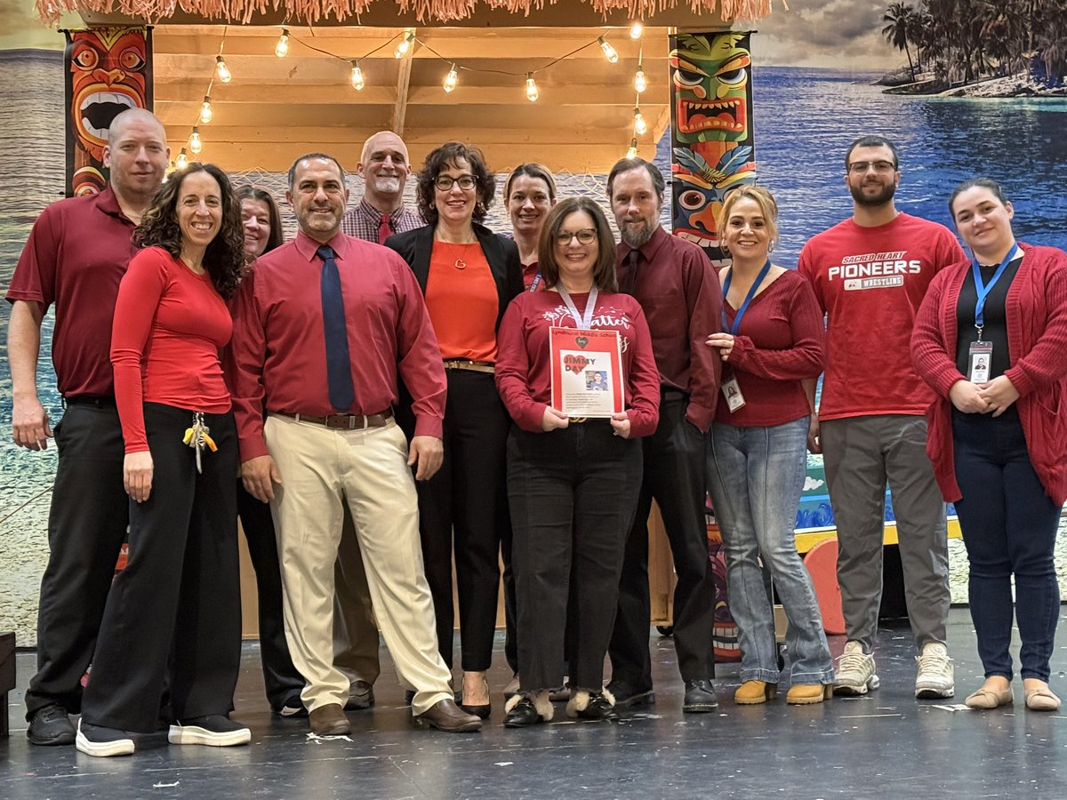 Lyndhurst Middle School tweet media