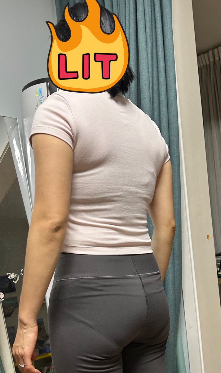 Happy weekend #hotmom #yogagirl #asianmom
