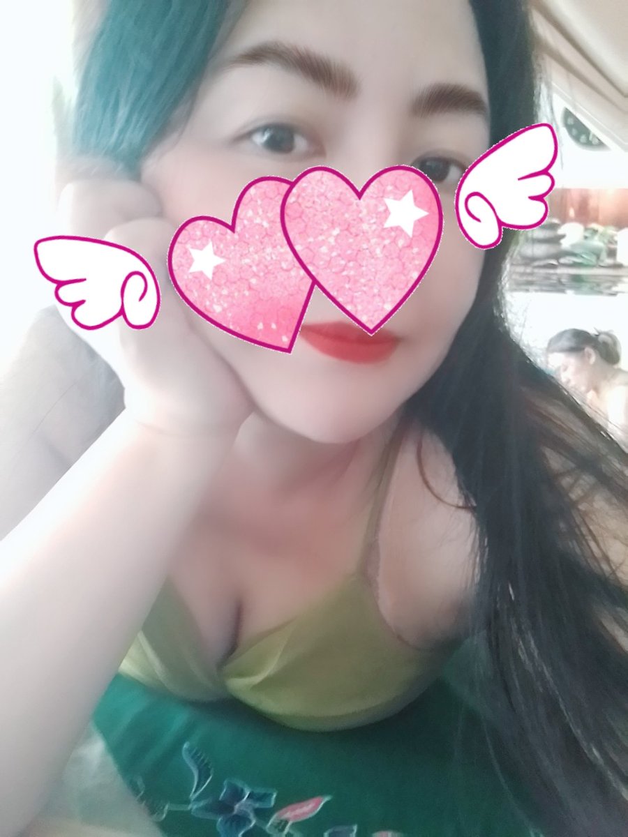 Bammy849036's tweet photo. ถึงเราจะไม่ใช่ช่างตัดผม แต่เราก็ซอยให้เธอได้นะ 😘😘 สายสาวอวบทักได้นะคะ สนใจแอด 🆔 0103-poppy
📍 หนองบัว  , ลาดหญ้า 
#นวดกาญจนบุรี 
#นวดน้ำมัน 
#กาญจนบุรีรับงาน 
#นวดใกล้ฉัน https://t.co/yg2qQ6NdMD