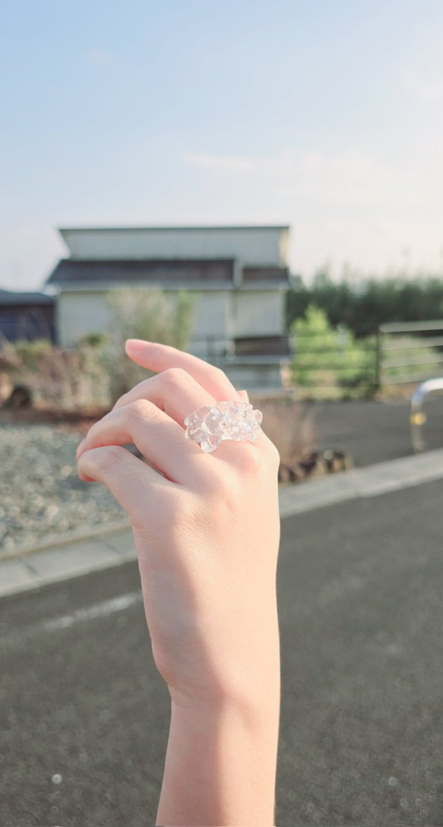 Mare53713859's tweet photo. ご無沙汰しております!!!
かなりお久しぶりなのですが、本業の業務で社内異動があったりと、ハジメテノ業務内容の知識習得などで、手間がかかりやっと余裕がでてきたとこです!!!

今、ハマってて制作した仲間たちです!

#ビーズリング 
#レジンアクセサリー 
#天然石アクセサリー 
#水晶 https://t.co/5xgeY6uPXk