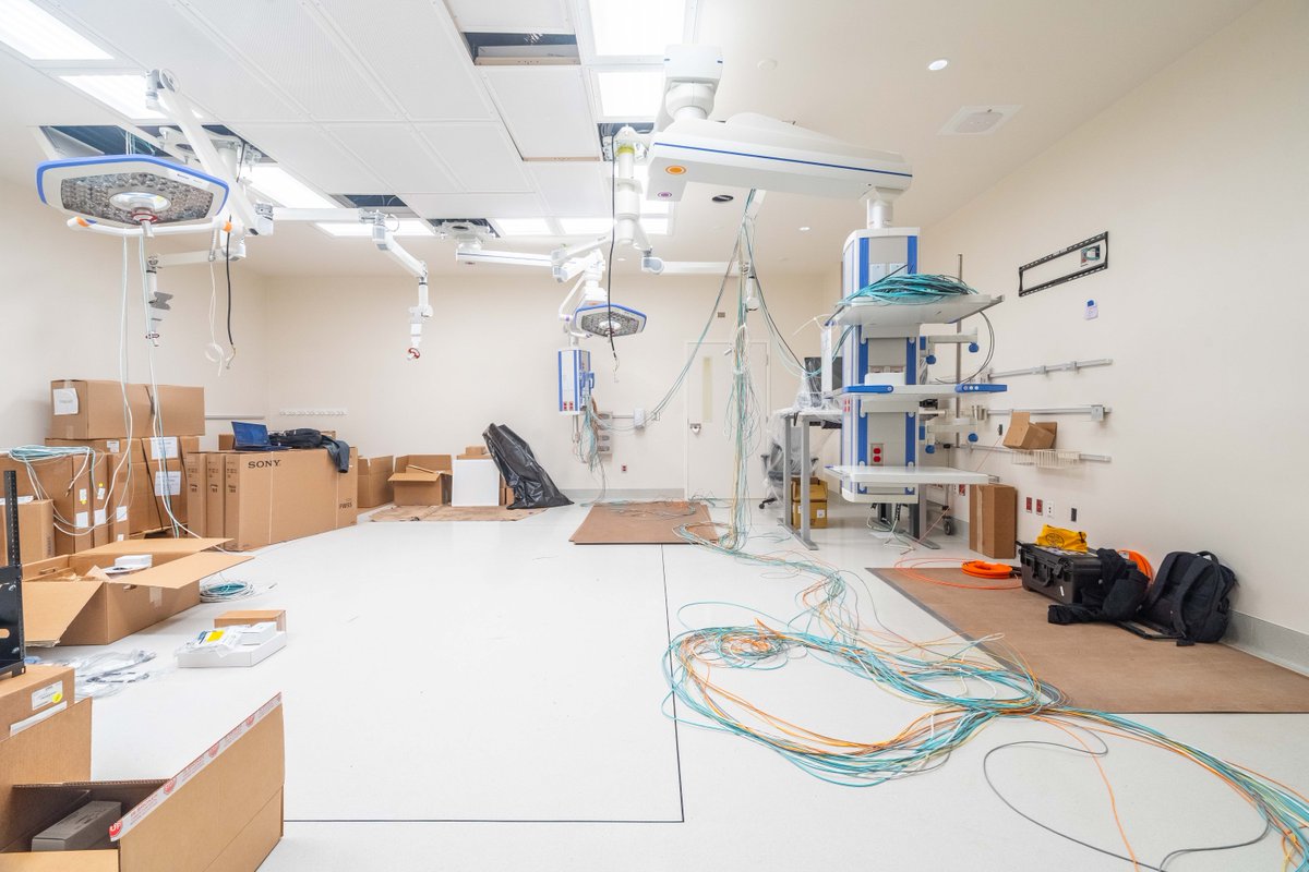 OhioStateFOD's tweet image. The @OSUWexMed Inpatient Hospital is 95% complete! Crews are fitting up floors, installing tech in operating rooms and keeping the project on track for a 2026 opening. Take a peek inside the progress.
🔗 : bit.ly/4jpjb2f
