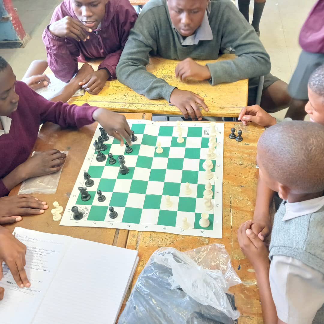 lishenkM's tweet image. Making a difference one chessboard at a time.
@thegiftofchess @Tunde_OD