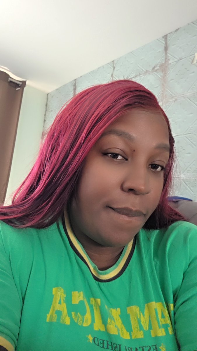 1-876 Nadz tweet media